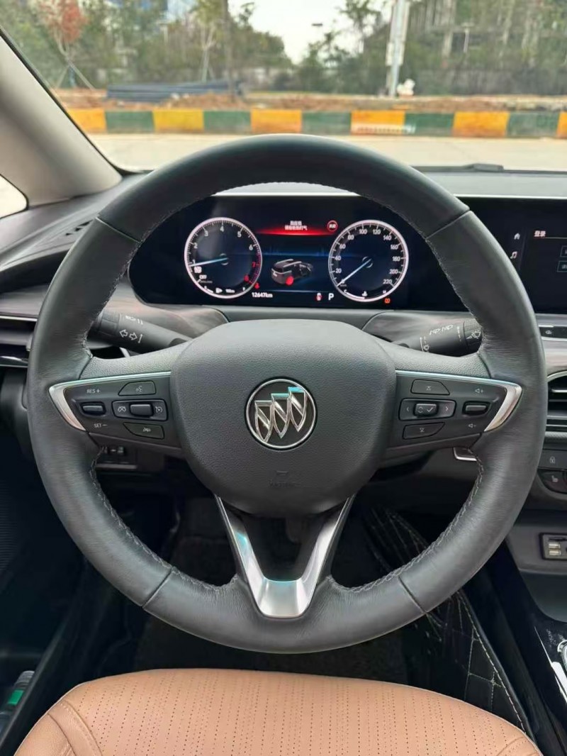 广州22年别克GL63