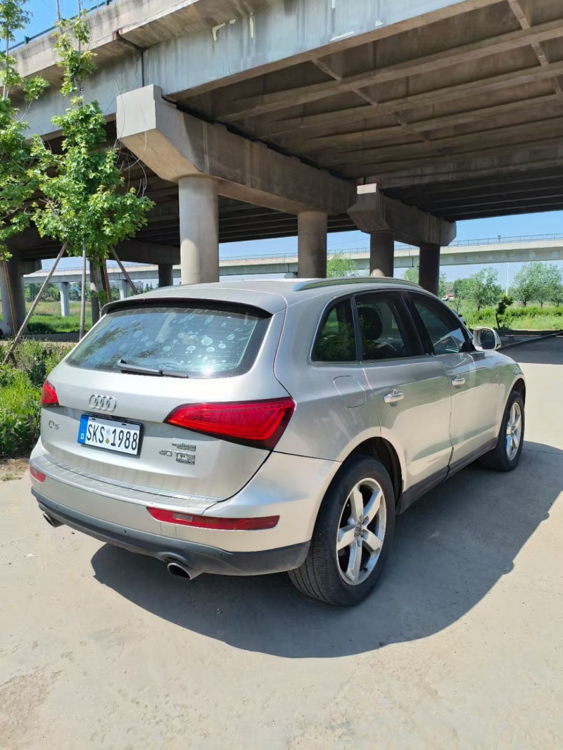 青岛16年奥迪Q58