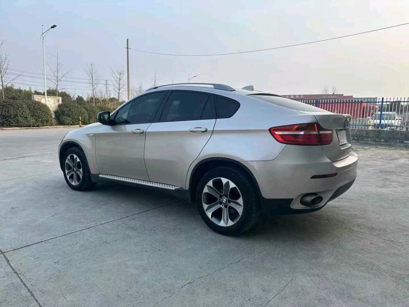 徐州15年宝马X68