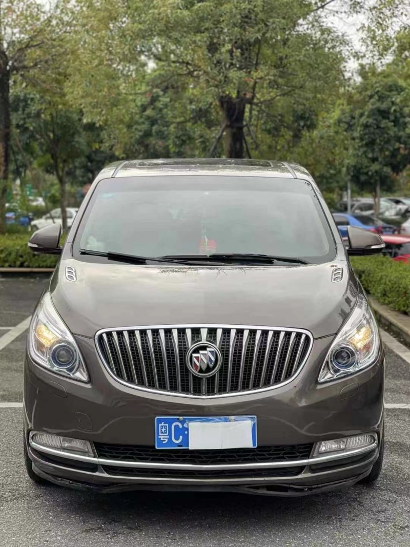 广州16年别克GL81