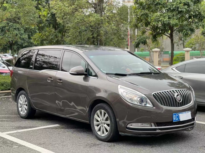 广州16年别克GL83