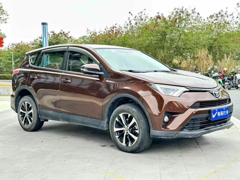 东莞19年丰田RAV4荣放2