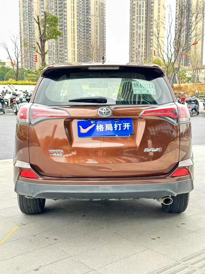东莞19年丰田RAV4荣放9