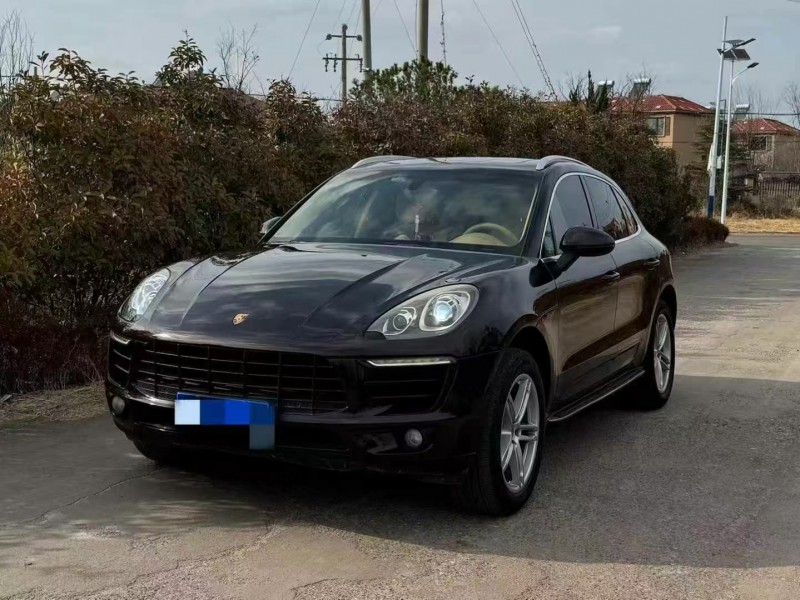 青岛14年保时捷Macan3