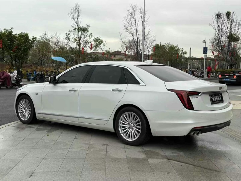 東莞21年凱迪拉克CT68