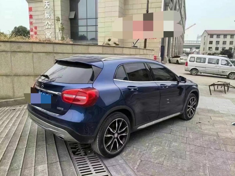 菏泽16年奔驰GLA5