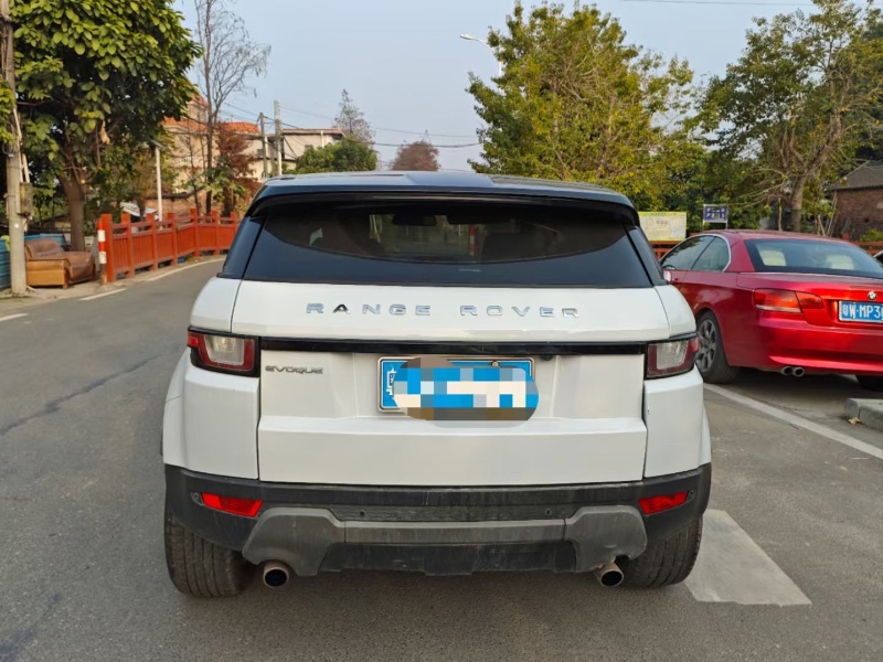 广州17年路虎发现神行5