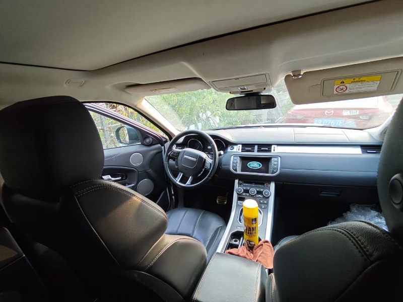 广州17年路虎发现神行9