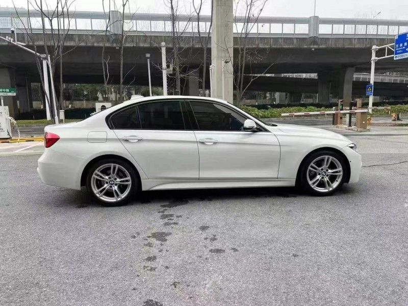邵阳18年宝马3系7