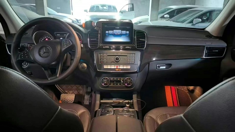 广州19年奔驰GLS6