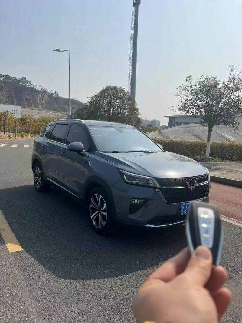 賀州22年五菱汽車星辰3
