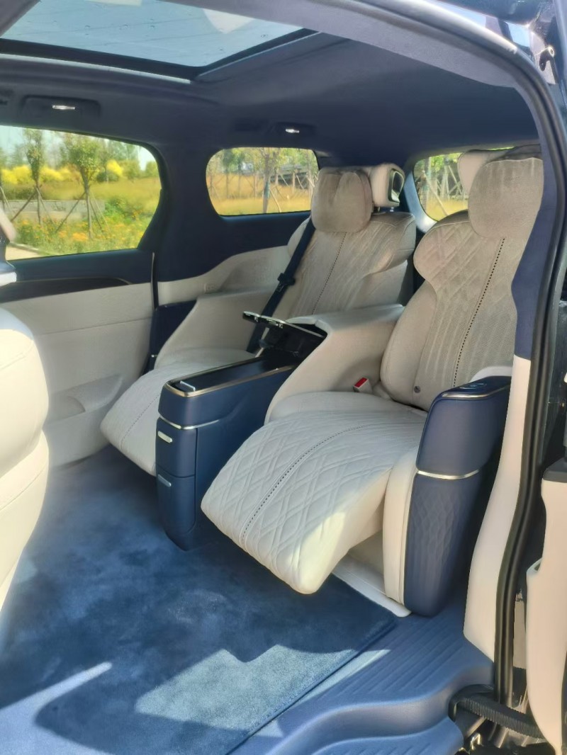 青岛21年别克GL85