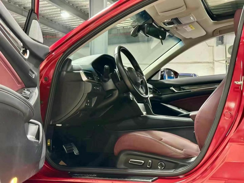 广州21年本田雅阁4