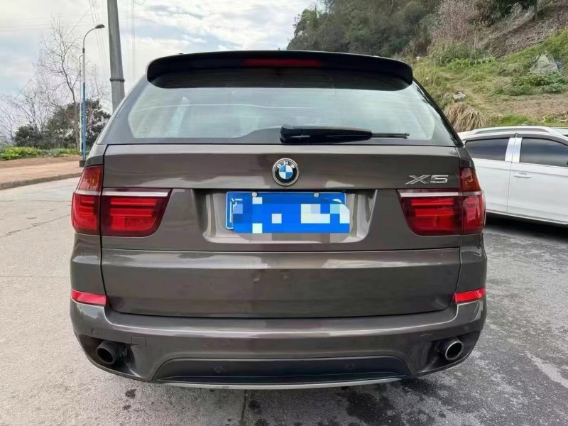广州13年宝马X59