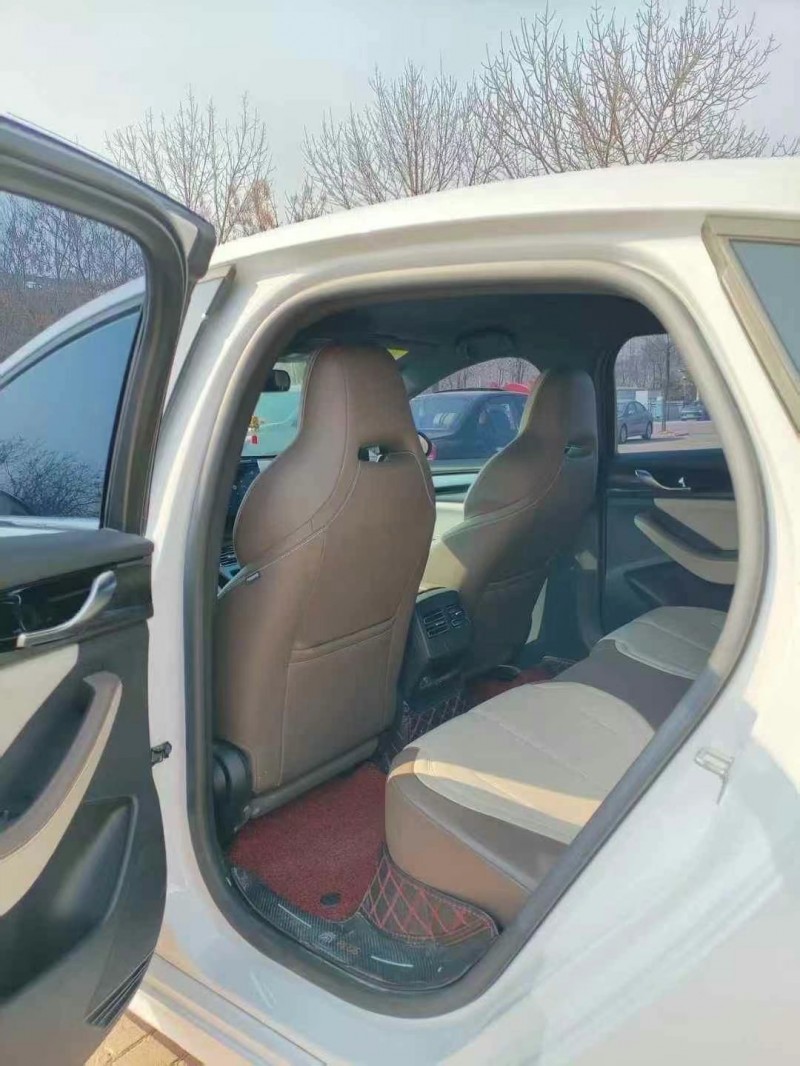 东营24年比亚迪秦6