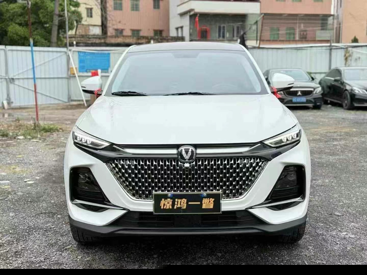 汕頭24年長安汽車歐尚1