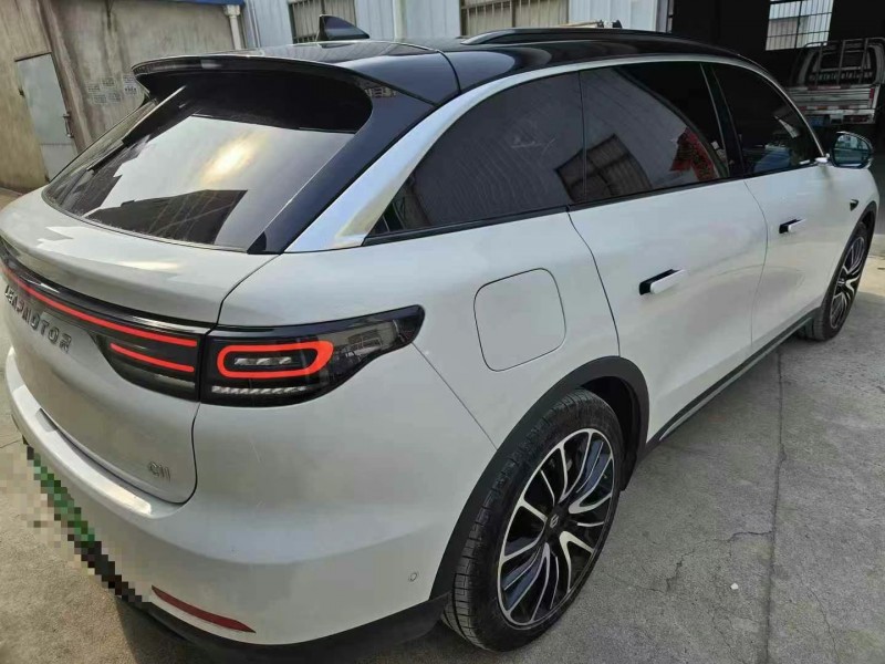 武漢22年零跑汽車C118