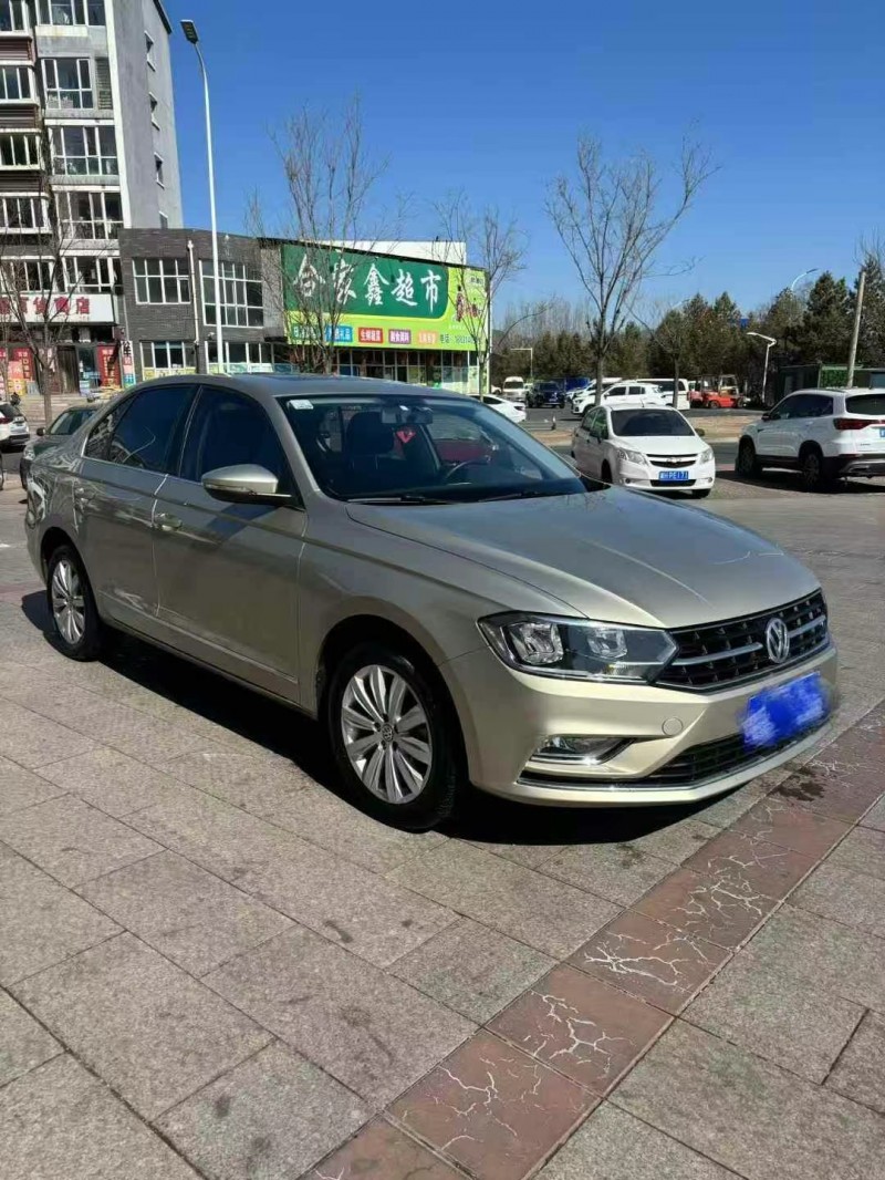 邯郸18年大众宝来3