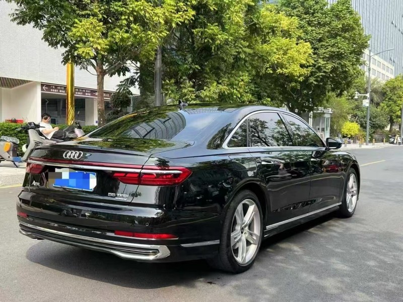 深圳23年奧迪A8L8