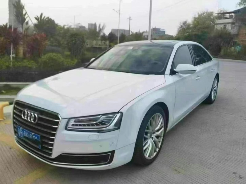 广州18年奥迪A8L2