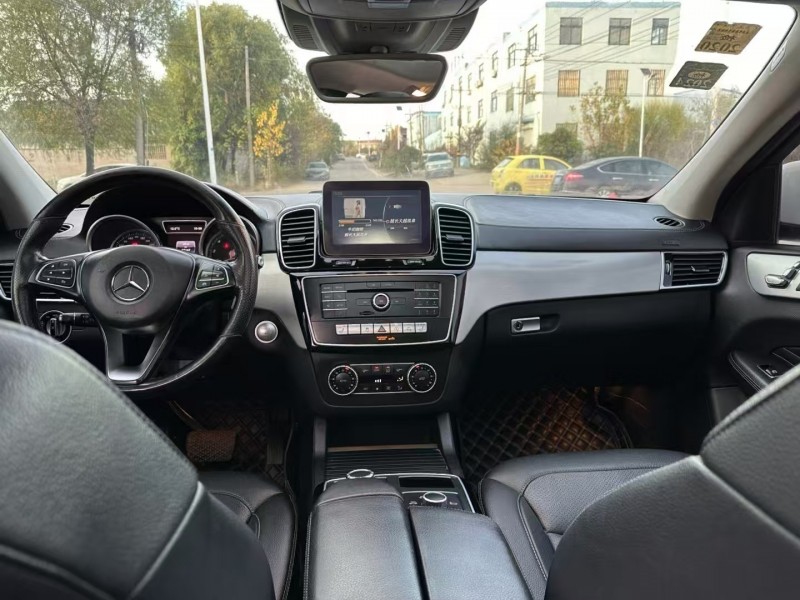 青岛16年奔驰GLE4