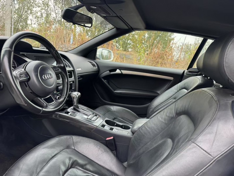 青岛13年奥迪A54