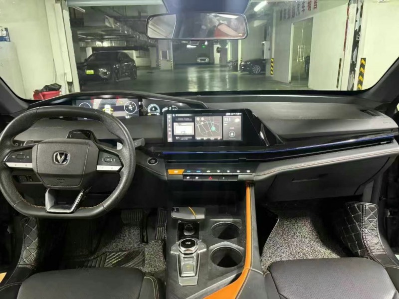咸陽23年長安汽車UNI5