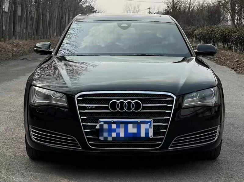 青岛14年奥迪A8L1