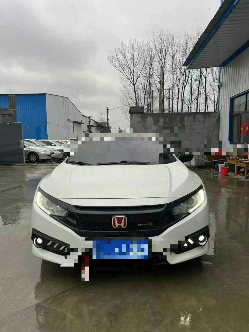 菏泽17年本田思域1