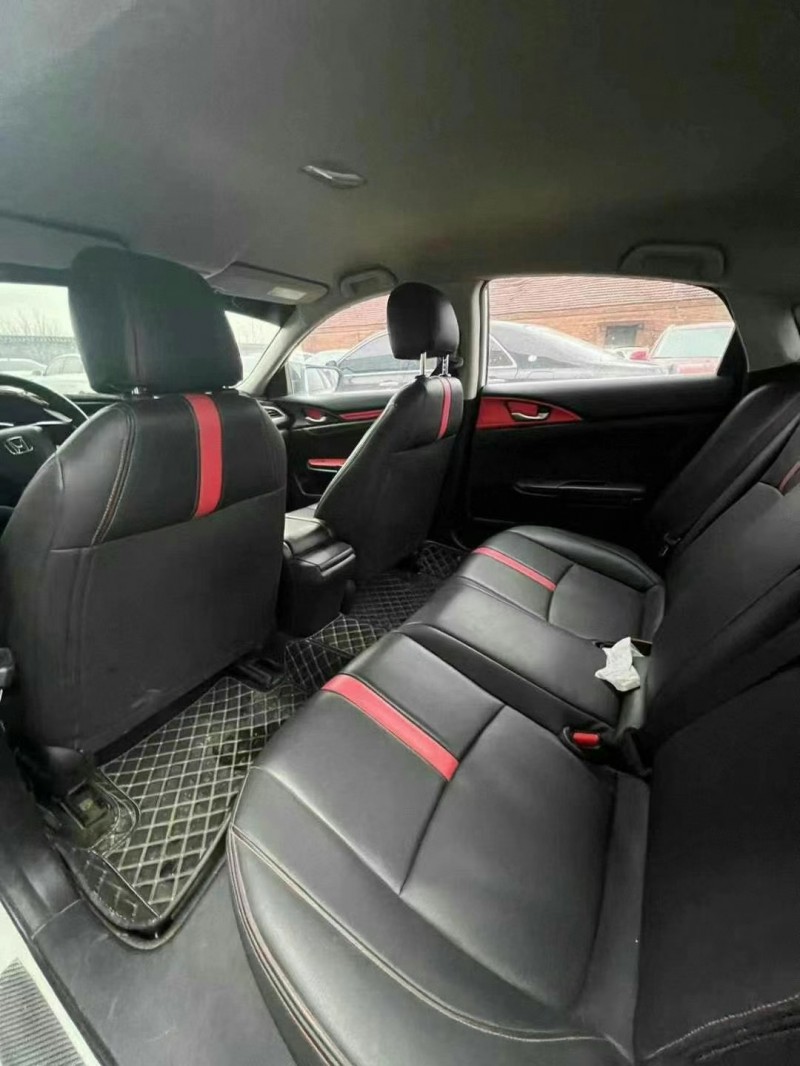 菏泽17年本田思域6