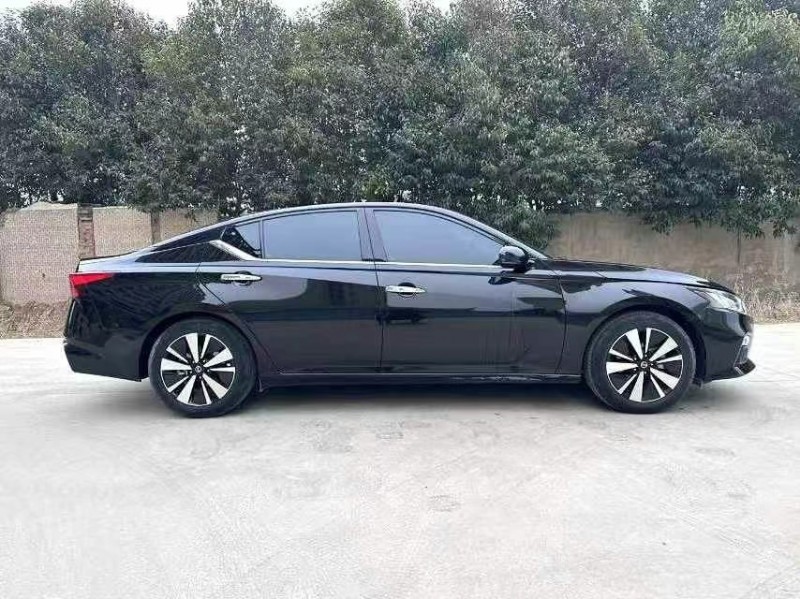 廈門22年日產天籟2