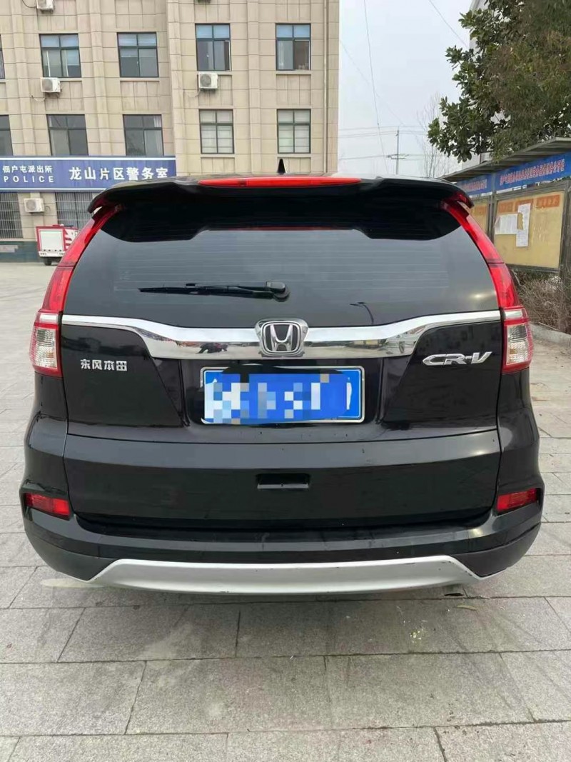 青岛16年本田CRV9