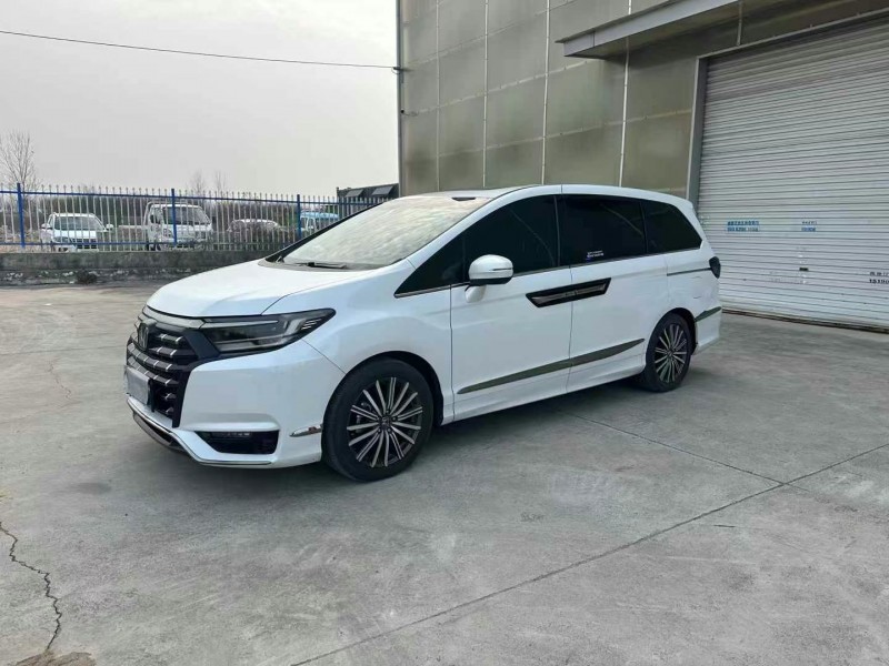 徐州22年本田艾力绅3