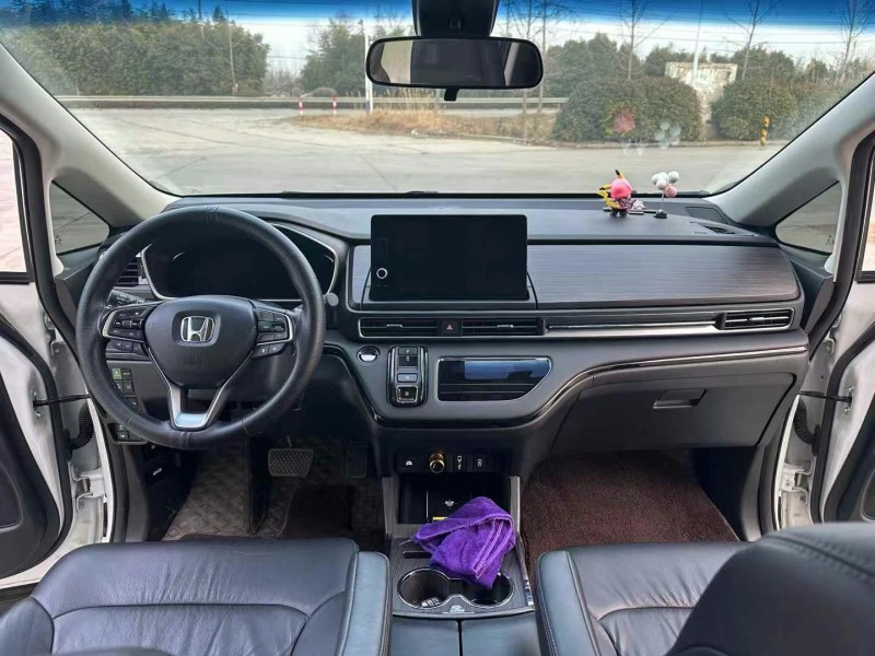 徐州22年本田艾力绅5