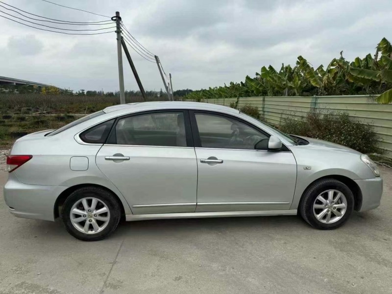 中山15年日產軒逸7