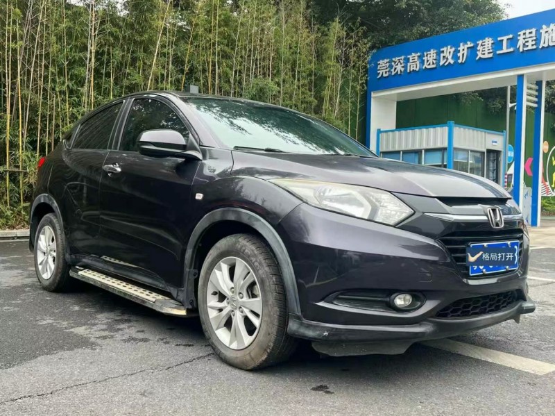 东莞16年本田缤智2