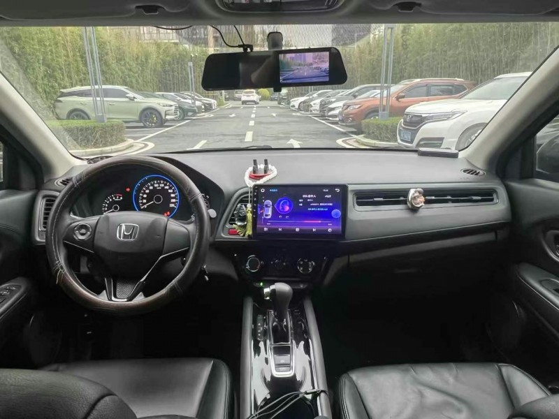 东莞16年本田缤智5