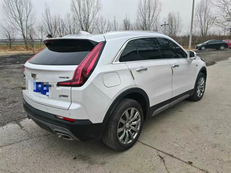 保定19年凱迪拉克XT45