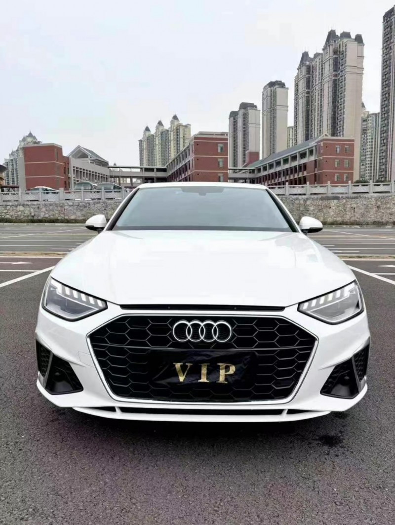 武漢23年奧迪A4L1