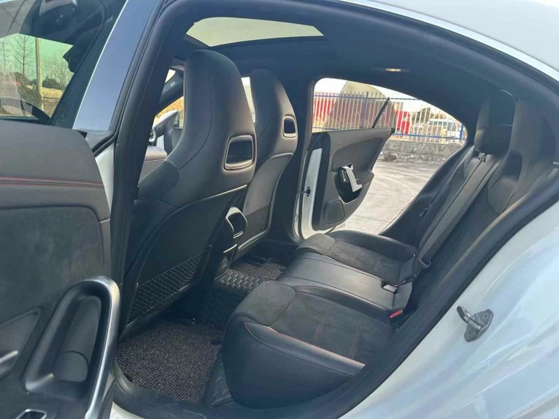 徐州22年奔驰CLA7