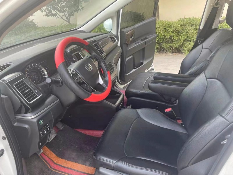 徐州18年本田艾力绅5