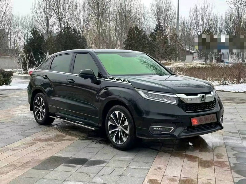 徐州17年本田冠道2