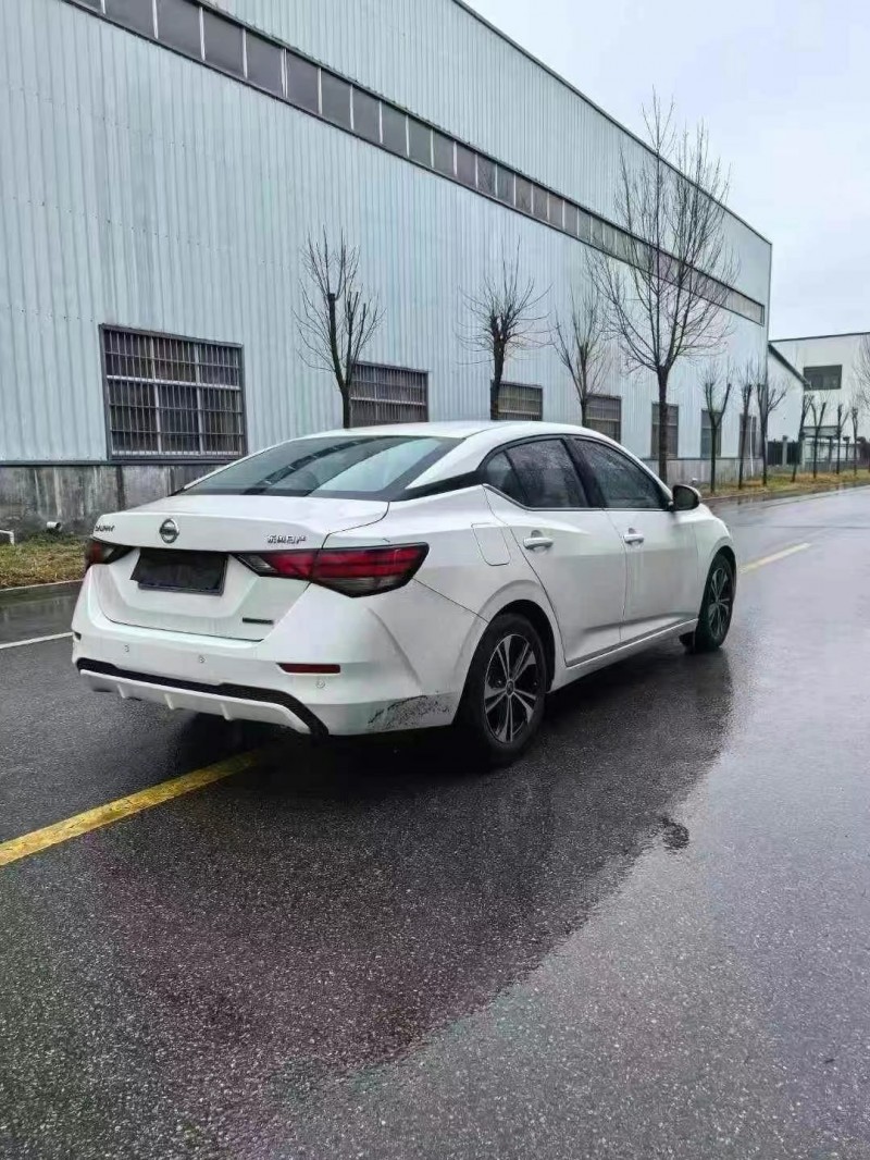 臺州20年日產軒逸7