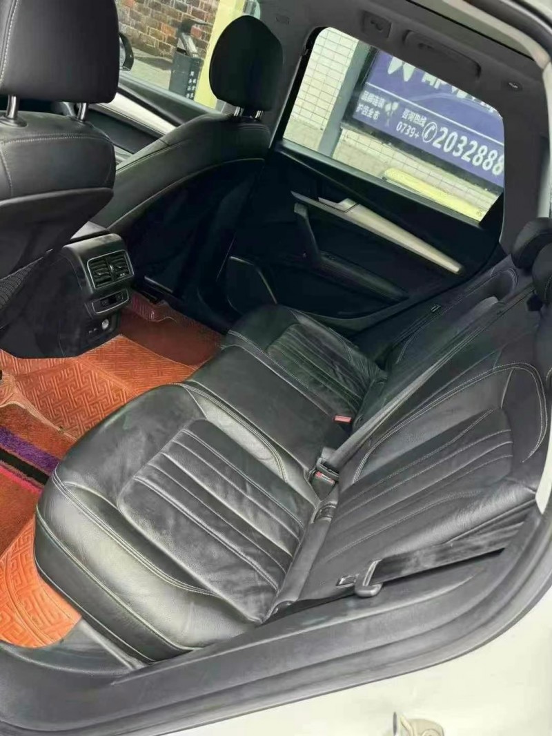 益阳21年奥迪Q56