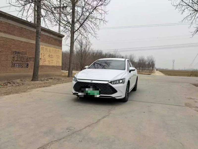 保定24年比亞迪秦3