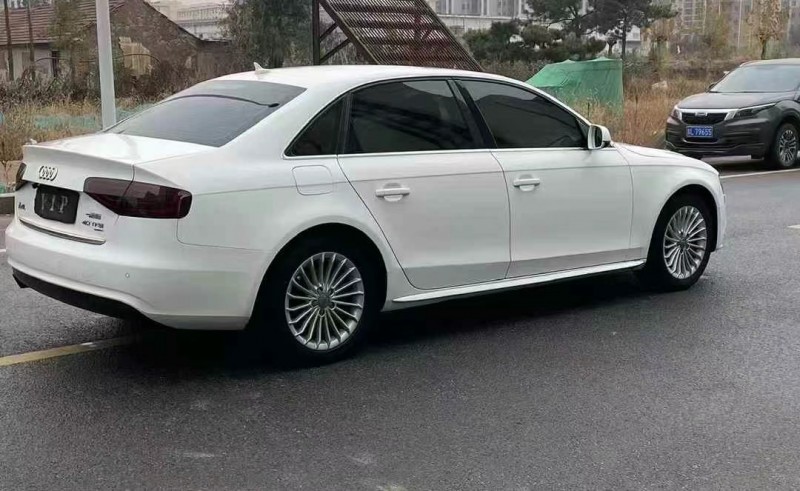济宁15年奥迪A4L6