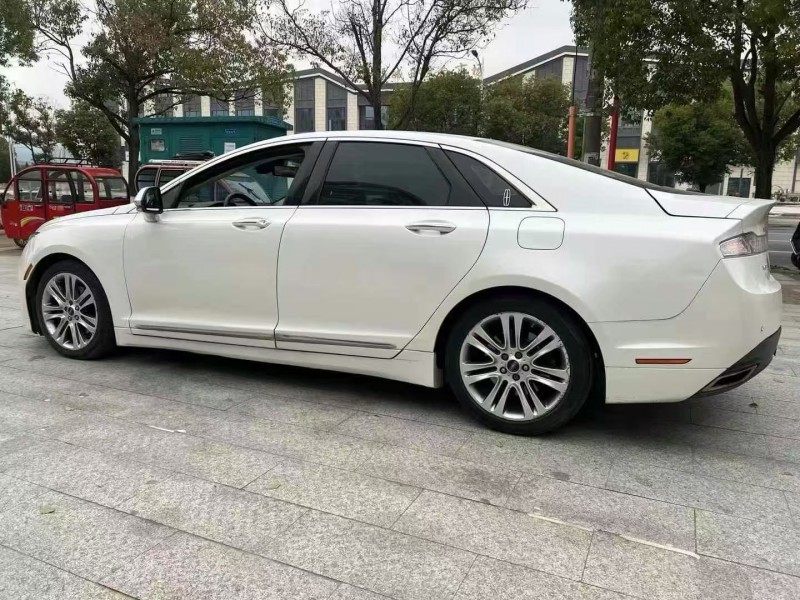 九江15年林肯MKZ3