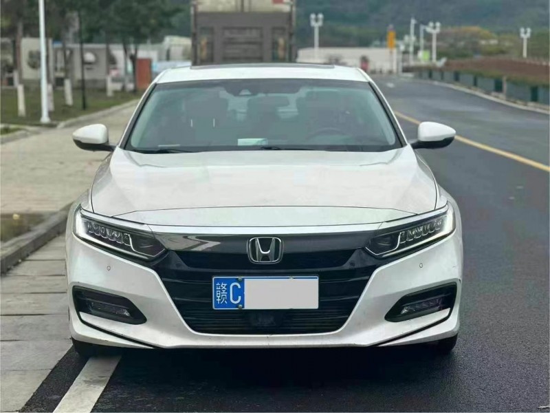 广州18年本田雅阁1