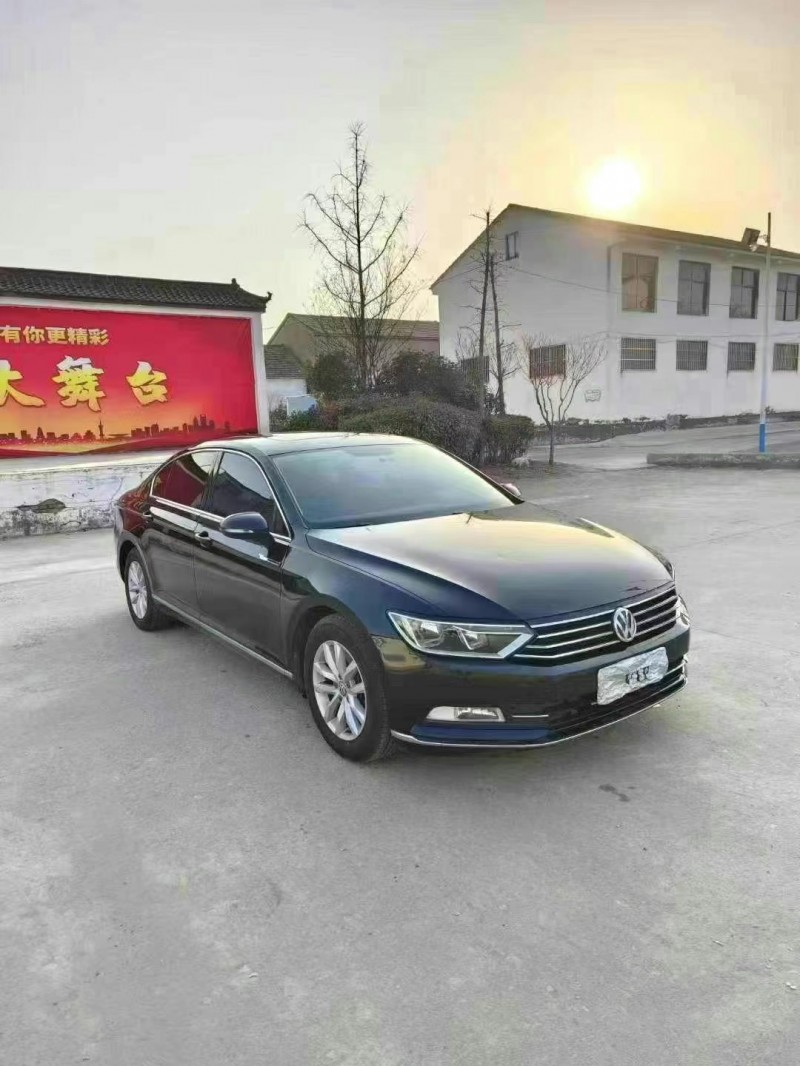 徐州19年大众迈腾3