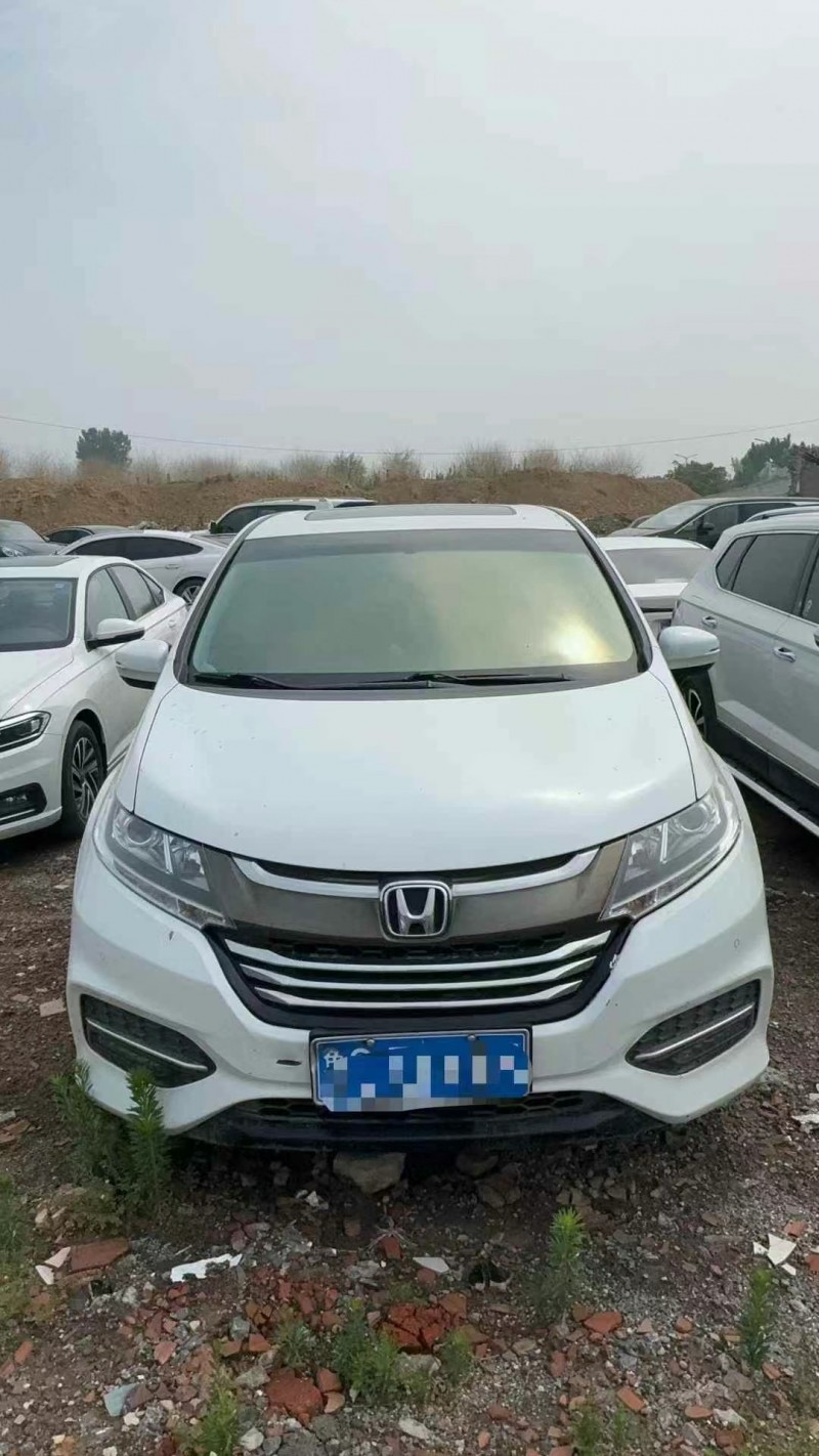 青岛19年本田奥德赛1